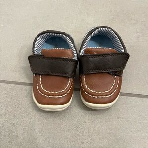 Carter’s Brown Jaden Velcro Dress Shoes Toddler Boy Boat Shoes Size 4